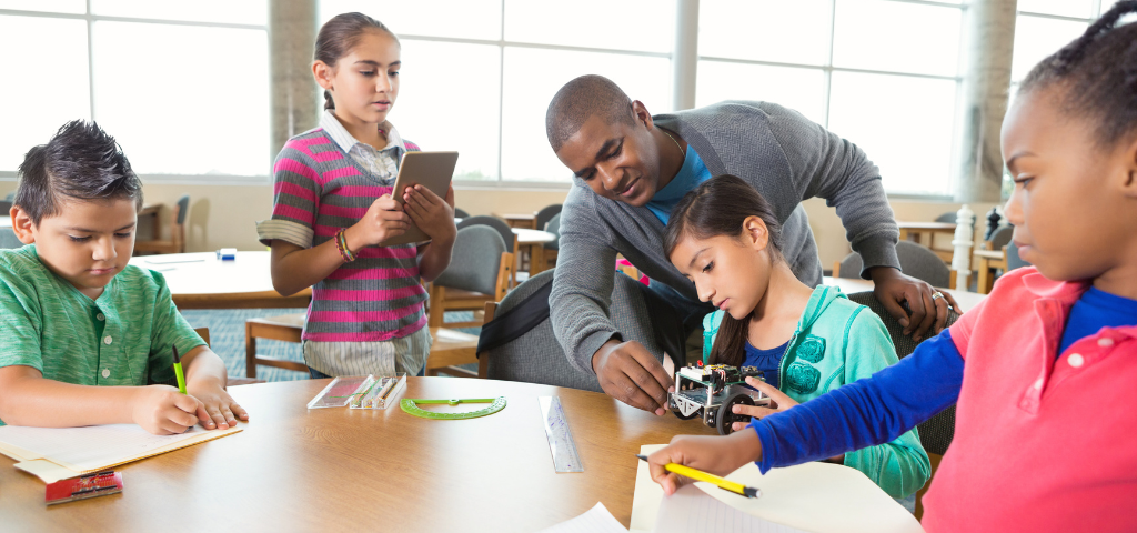 3 Reasons to Incorporate Technology Into Your STEM Studies