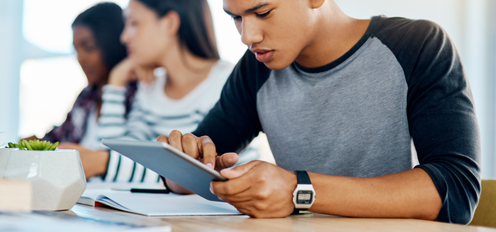 How High School and College Students Can Set—and Achieve—Academic Goals