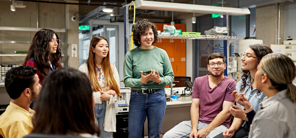 How to Make the Most of College Extracurriculars