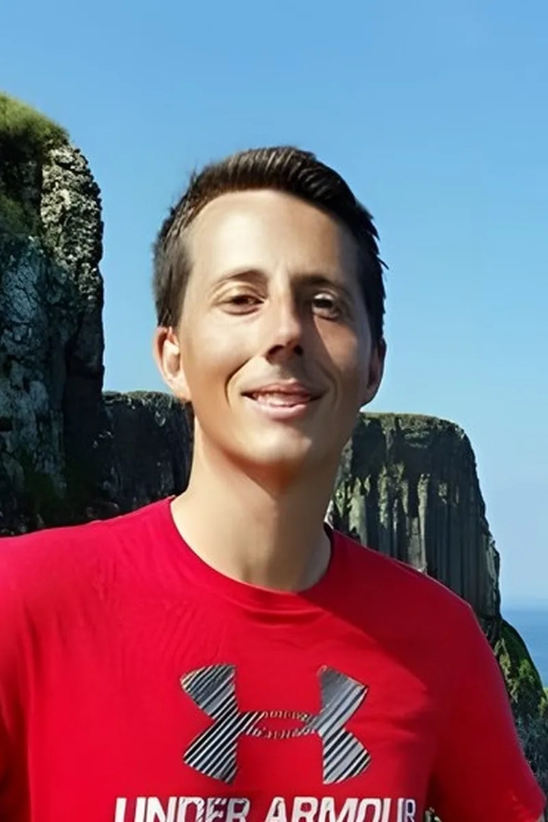 Tom